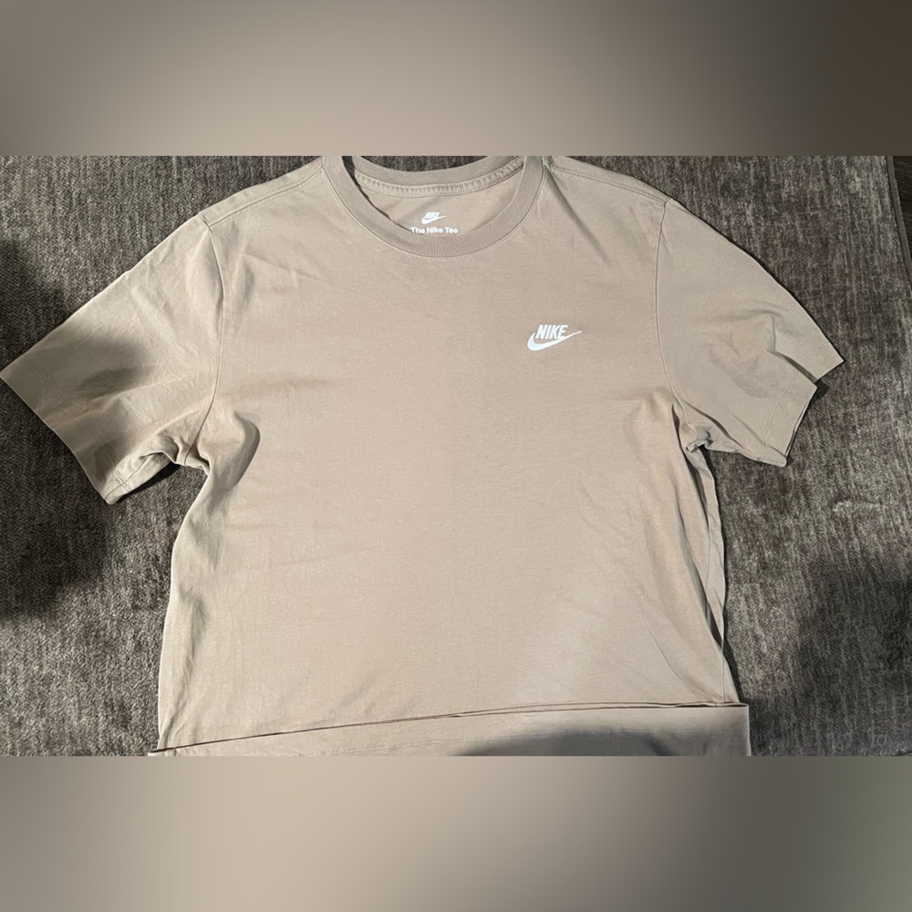 Nike Beige T-Shirt with White Logo